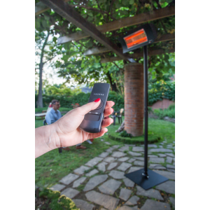 accensione_con_telecomando_per_riscaldamento_infrarossi_da_esterni_oasi_radialight